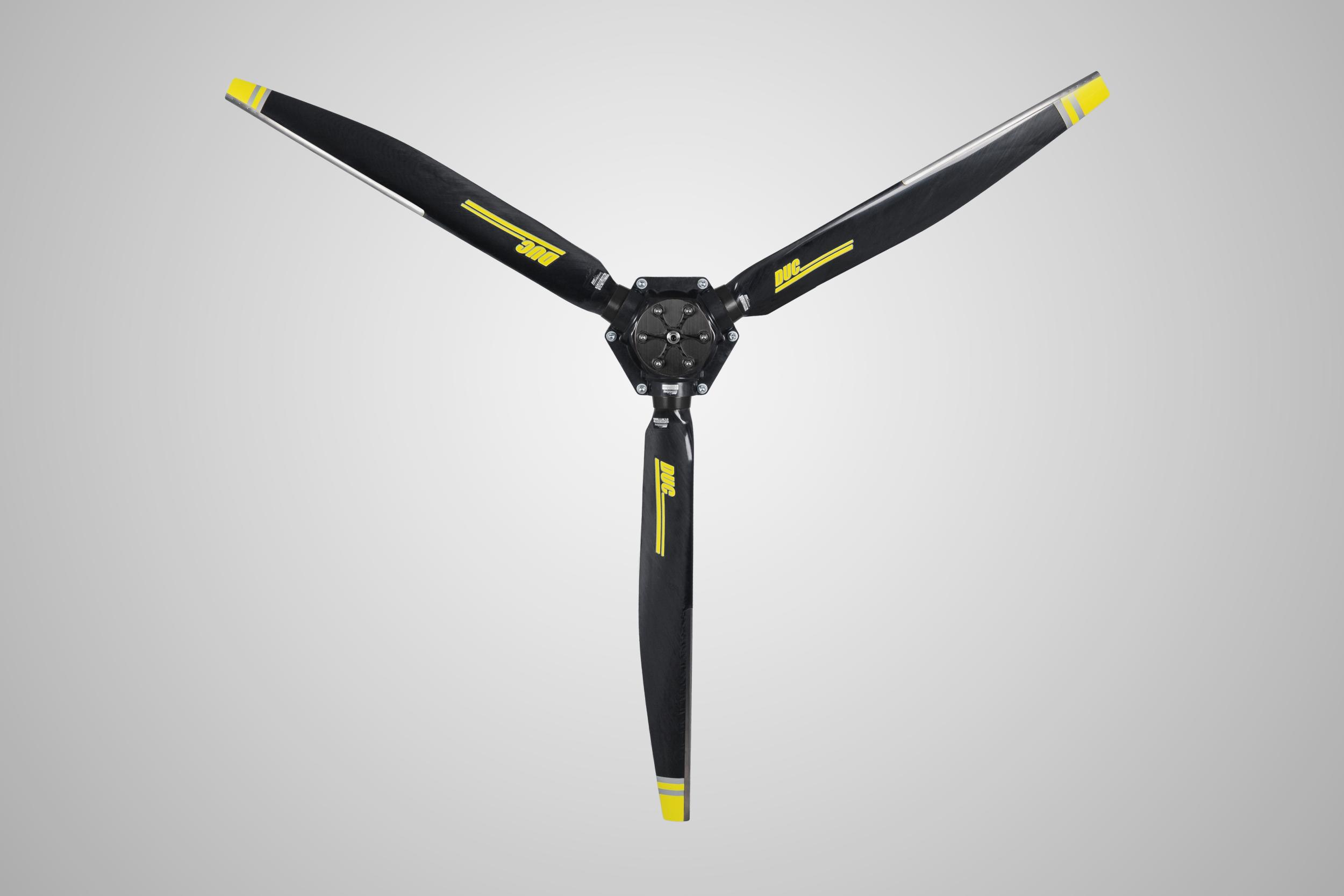 3-blade Inconel FLASHBLACK-R-M Propeller Right | DUC Hélices
